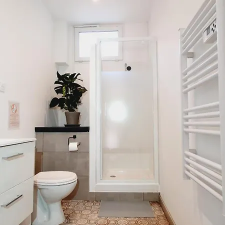 Apartment Via Domitia *