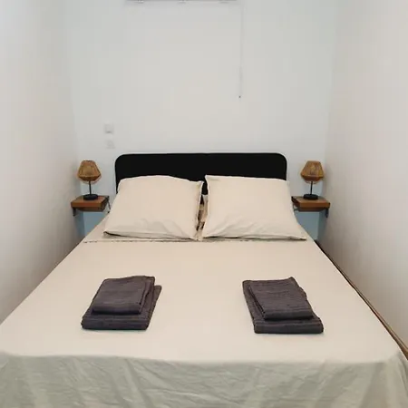 Via Domitia Lejlighed *